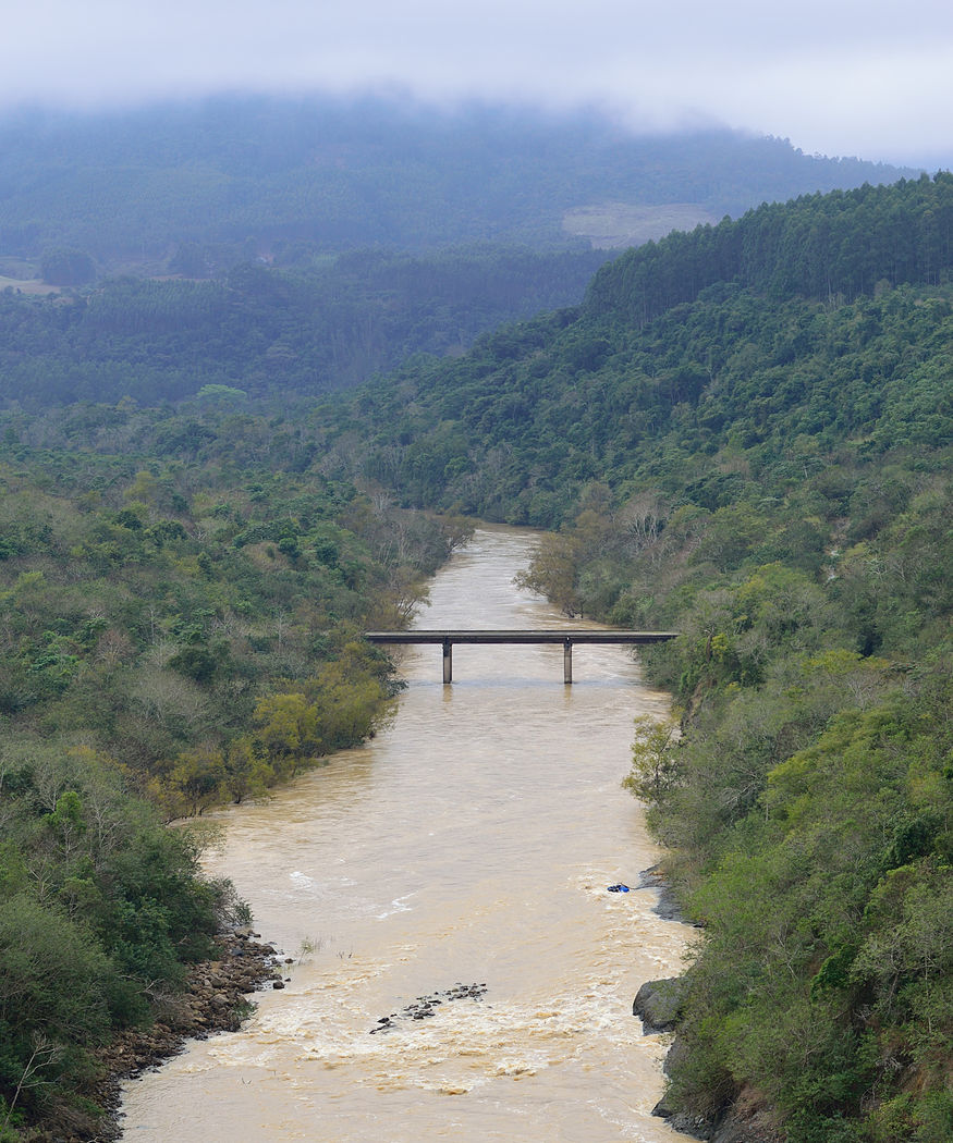 Figura 3: Visão da jusante da represa do Rio Hercílio, em José Boiteux/SC
